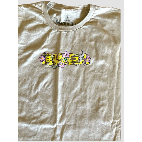 Men’s Graphic Tees T-shirts Size Large Marvel Deadpool & Attack on Titans NWOT - Picture 6 of 6